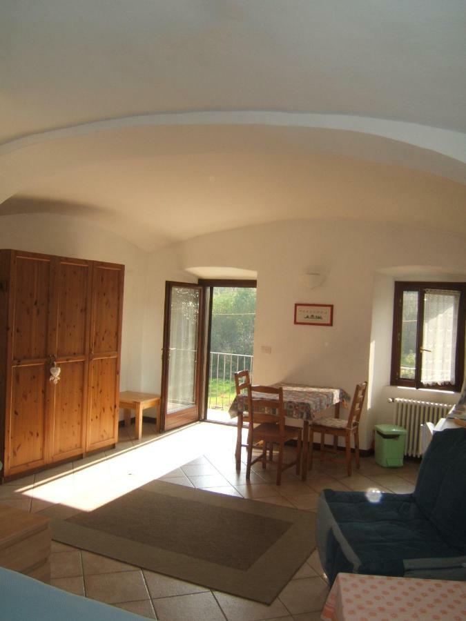 Bed&Breakfast Varionda Chiaverano Habitación foto